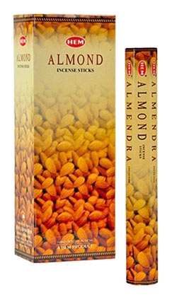 https://www.lalashops.nl/media/catalog/product/a/l/almond_1_1.jpg